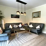 Haus Hafenkoje בית נופש *