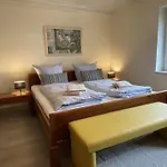 Haus Hafenkoje וורל