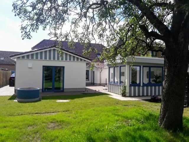 בית נופש Haus Hafenkoje